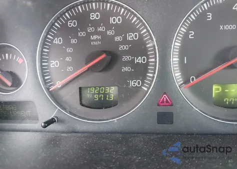 2010 Volvo Xc90 3.2 из США, поврежденный, VIN YV4982CZ4A1552390